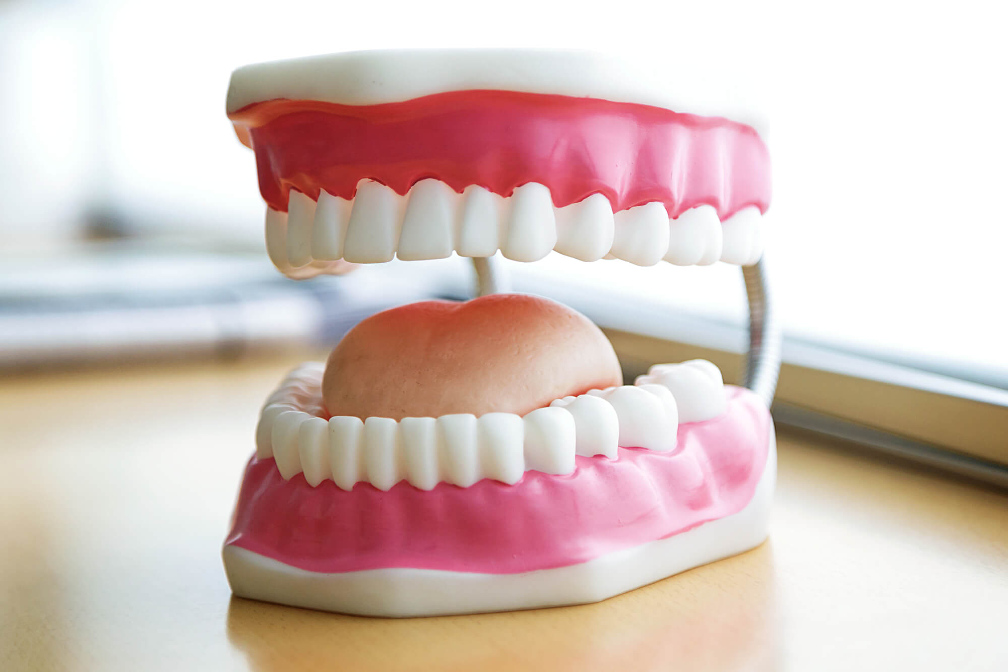 Understanding the Different Types of Dentures Available