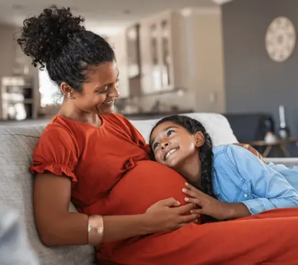 Understanding the Role of a Lactation Consultant in Postpartum Care
