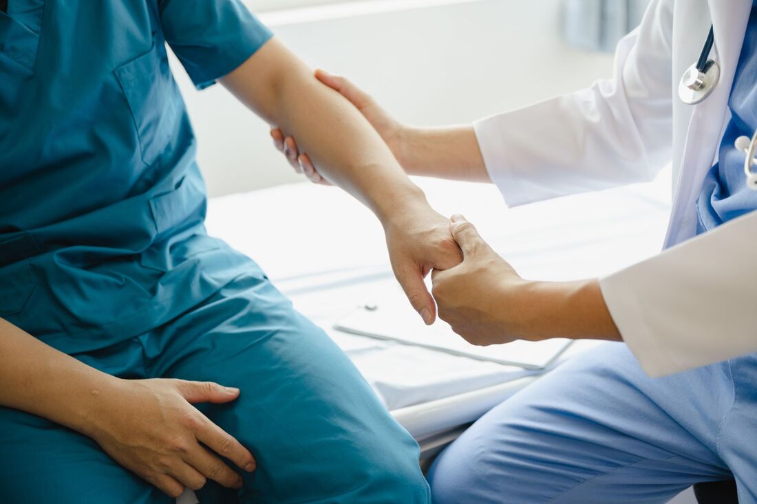 What To Expect During Your Consultation With an Orthopedic Surgeon