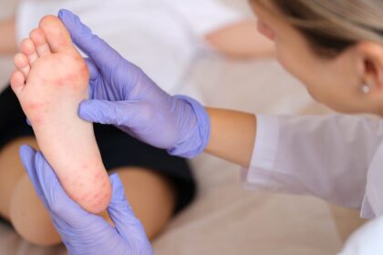 Why Regular Foot Exams by a Foot Specialist Are Necessary