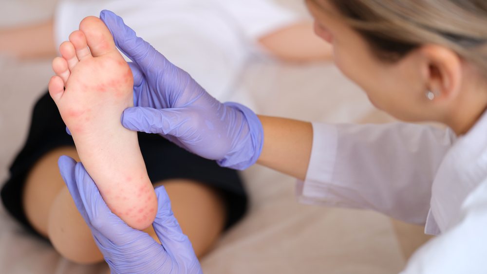 Why Regular Foot Exams by a Foot Specialist Are Necessary